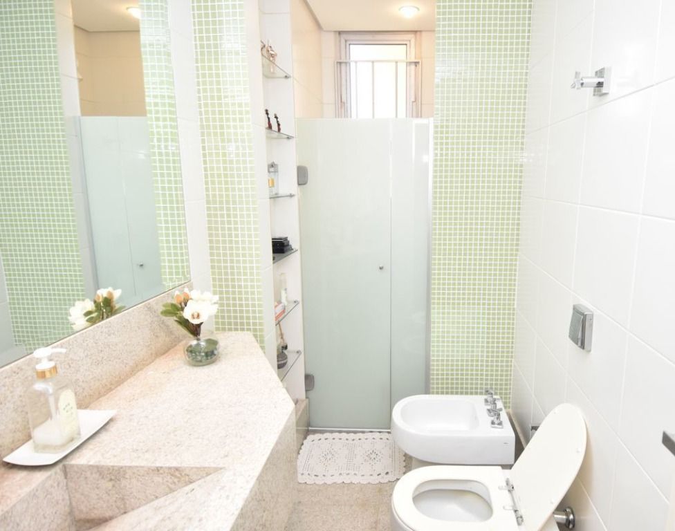 Apartamento à venda com 4 quartos, 150m² - Foto 15