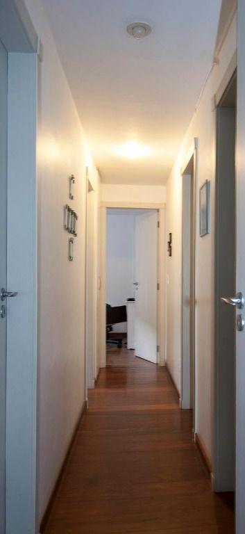 Apartamento à venda com 4 quartos, 140m² - Foto 13