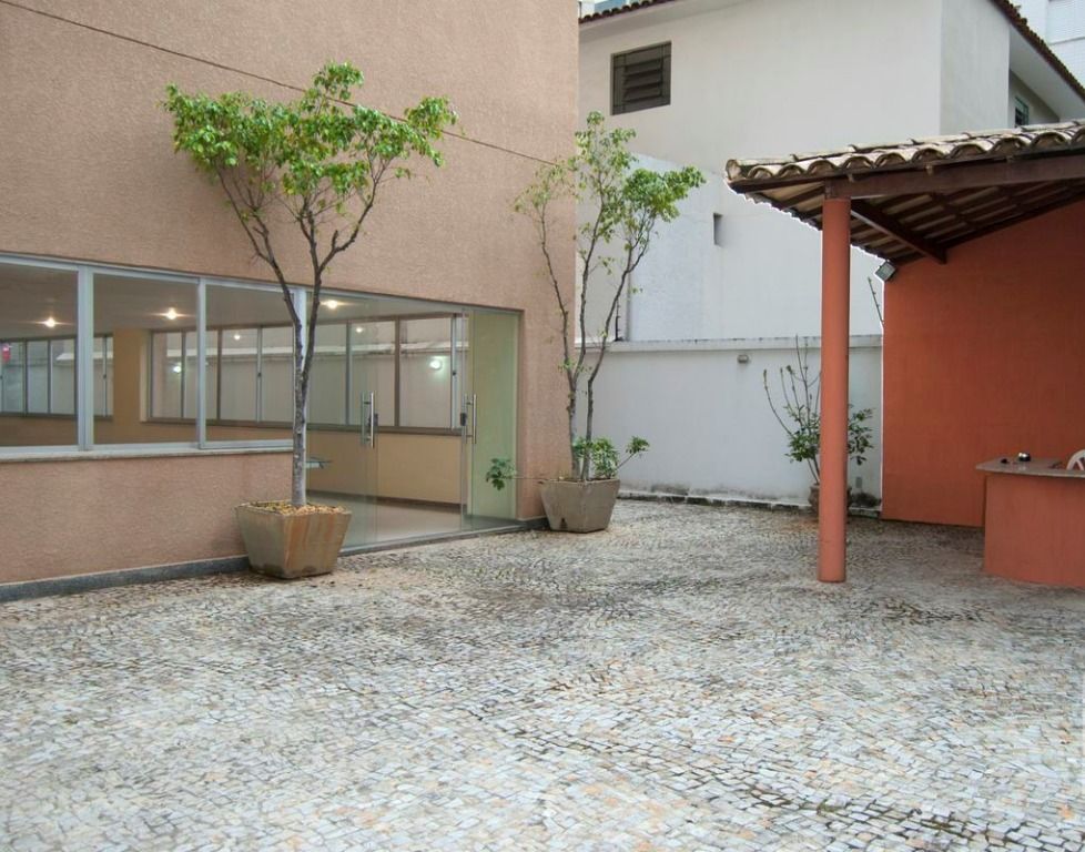 Apartamento à venda com 4 quartos, 140m² - Foto 21