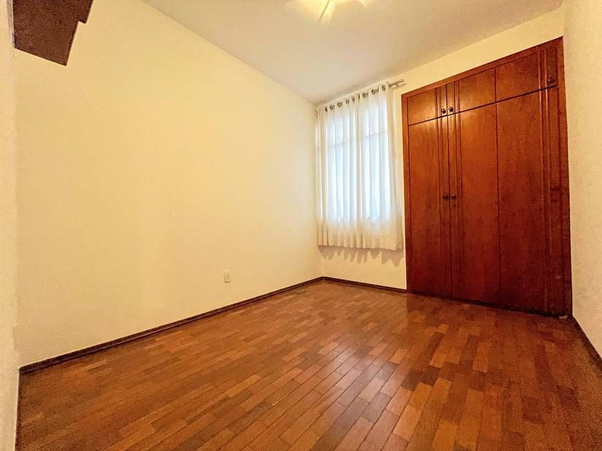 Apartamento à venda com 3 quartos, 110m² - Foto 5