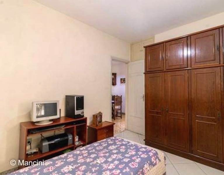 Casa à venda com 3 quartos, 178m² - Foto 8