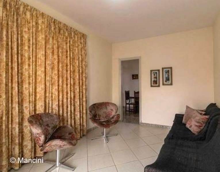 Casa à venda com 3 quartos, 178m² - Foto 2