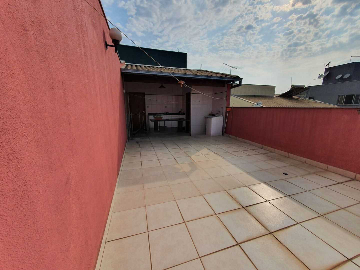 Cobertura à venda com 3 quartos, 126m² - Foto 3