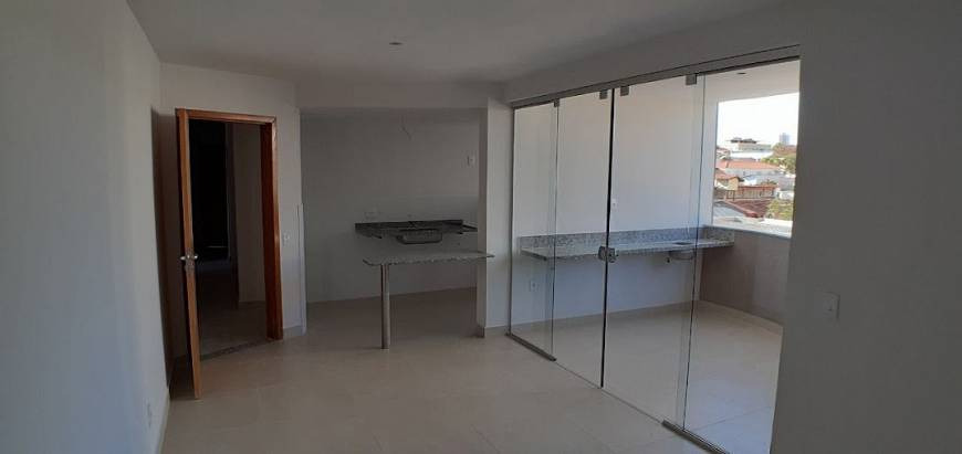 Apartamento à venda com 3 quartos, 78m² - Foto 4