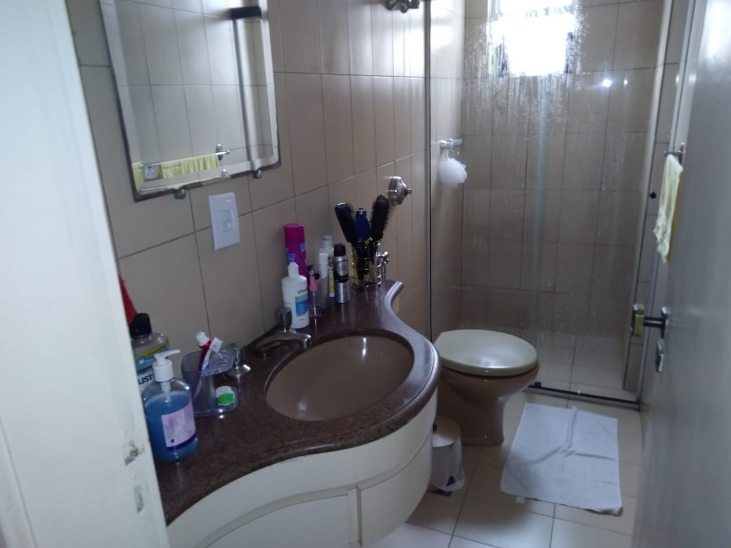 Apartamento à venda com 3 quartos, 125m² - Foto 9