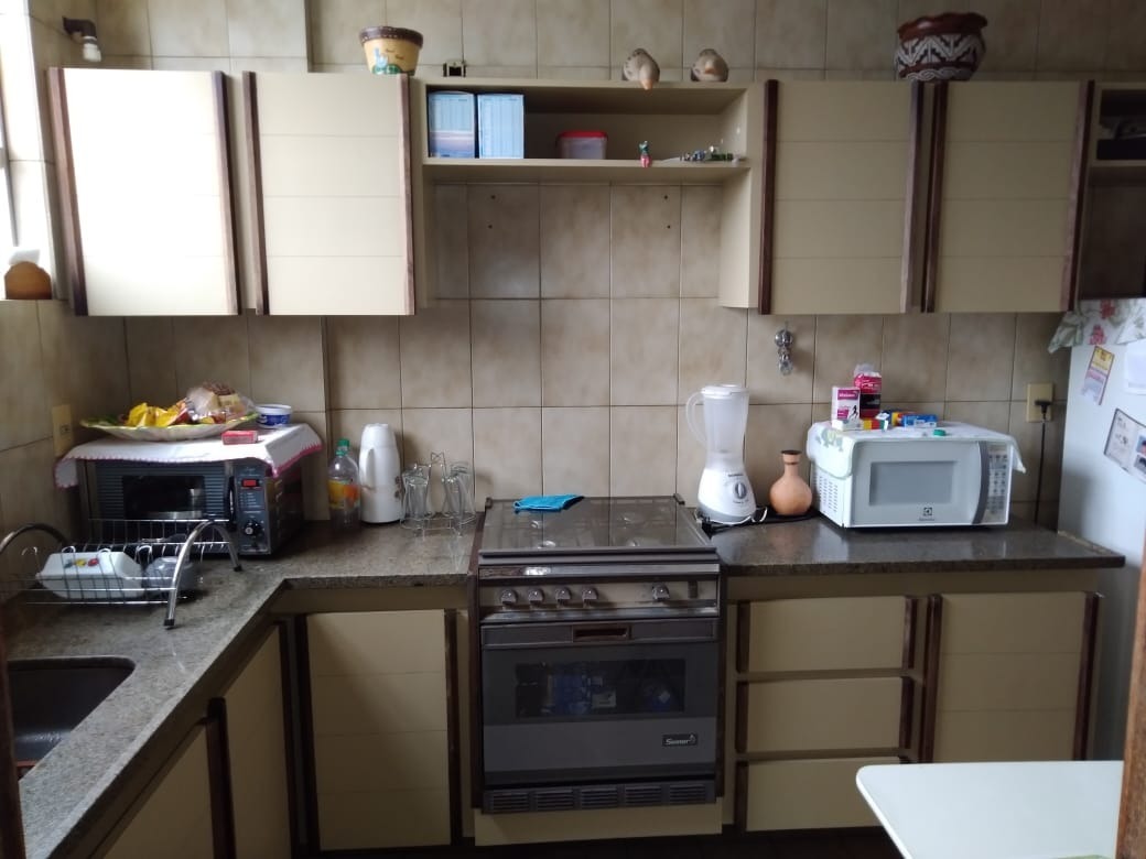 Apartamento à venda com 3 quartos, 125m² - Foto 10