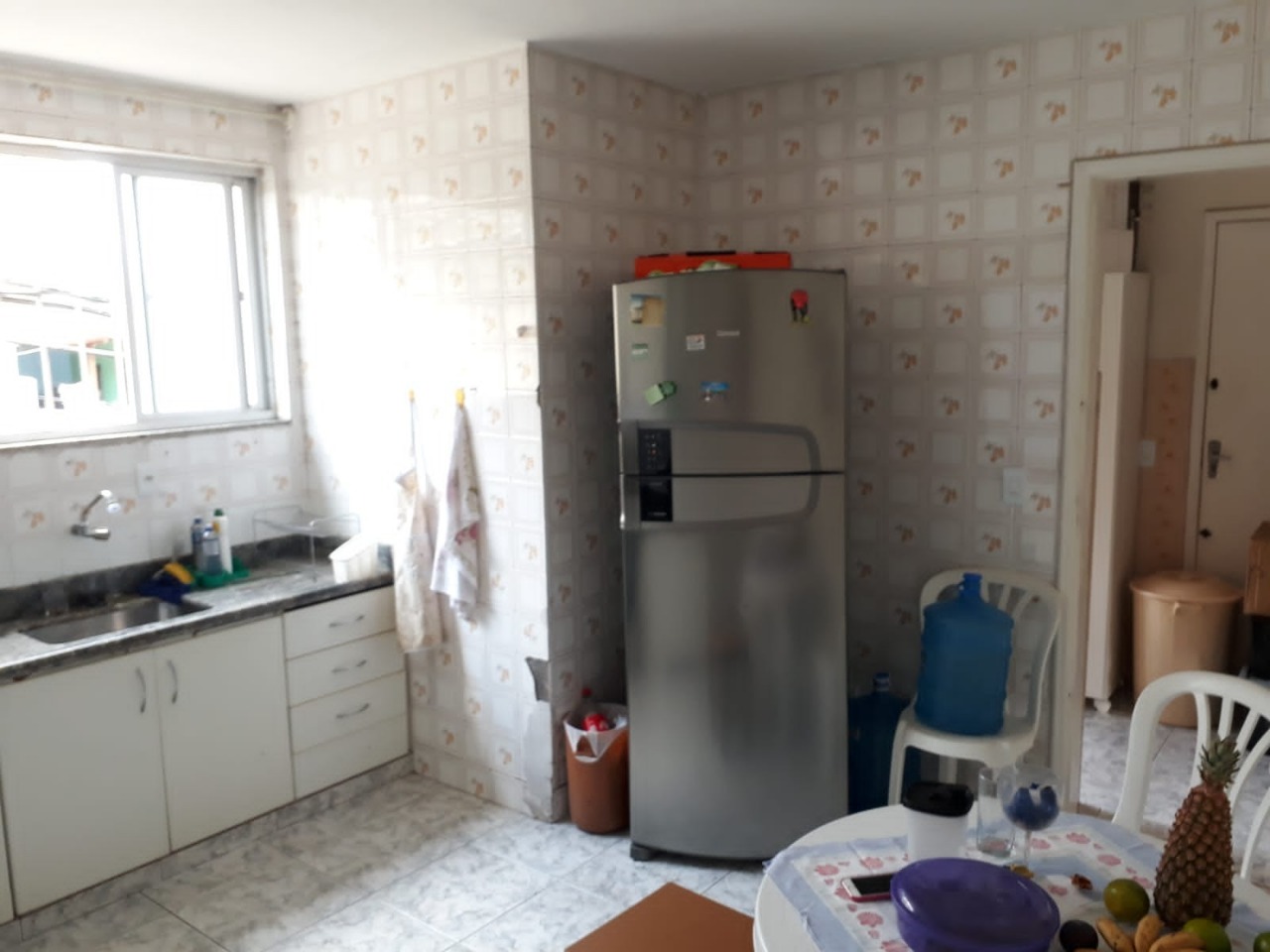 Apartamento à venda com 2 quartos, 70m² - Foto 2