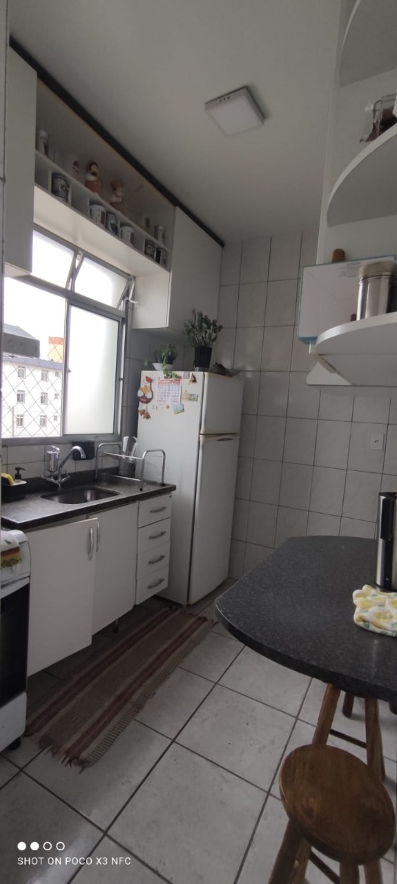 Apartamento à venda com 3 quartos, 75m² - Foto 10