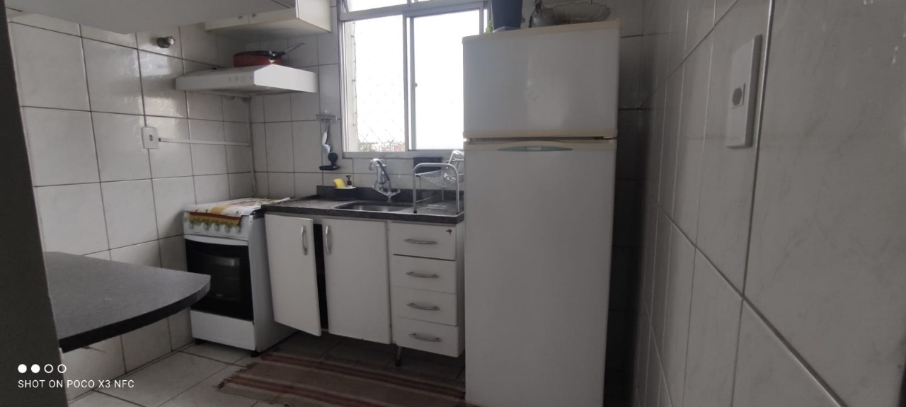 Apartamento à venda com 3 quartos, 75m² - Foto 13