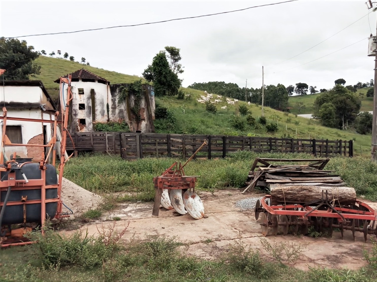 Chácara à venda com 2 quartos, 1308000m² - Foto 12