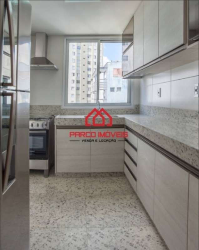 Apartamento à venda com 2 quartos, 66m² - Foto 4