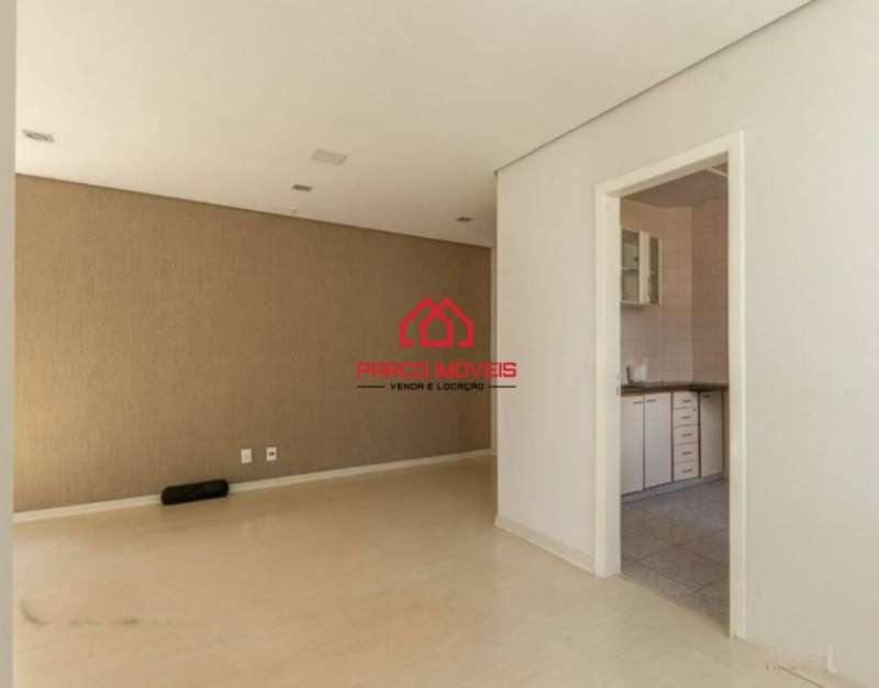 Apartamento à venda com 3 quartos, 75m² - Foto 1