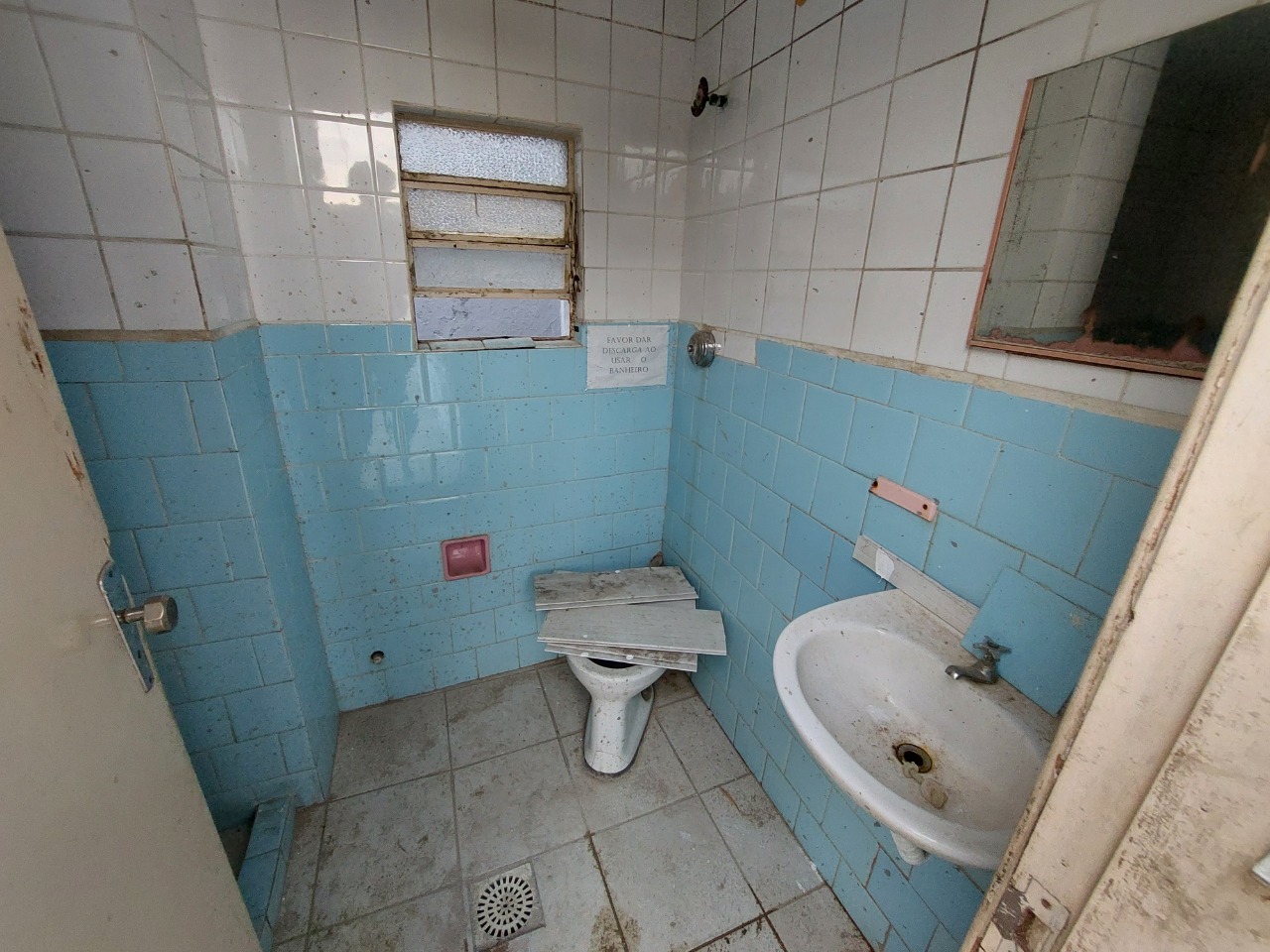 Depósito-Galpão-Armazém para alugar com 3 quartos, 36m² - Foto 5