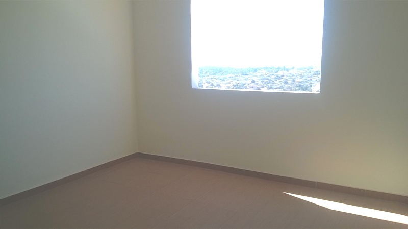 Casa à venda com 3 quartos, 80m² - Foto 1