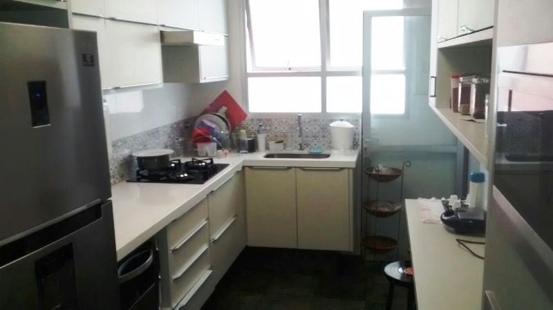 Apartamento à venda com 4 quartos, 199m² - Foto 10