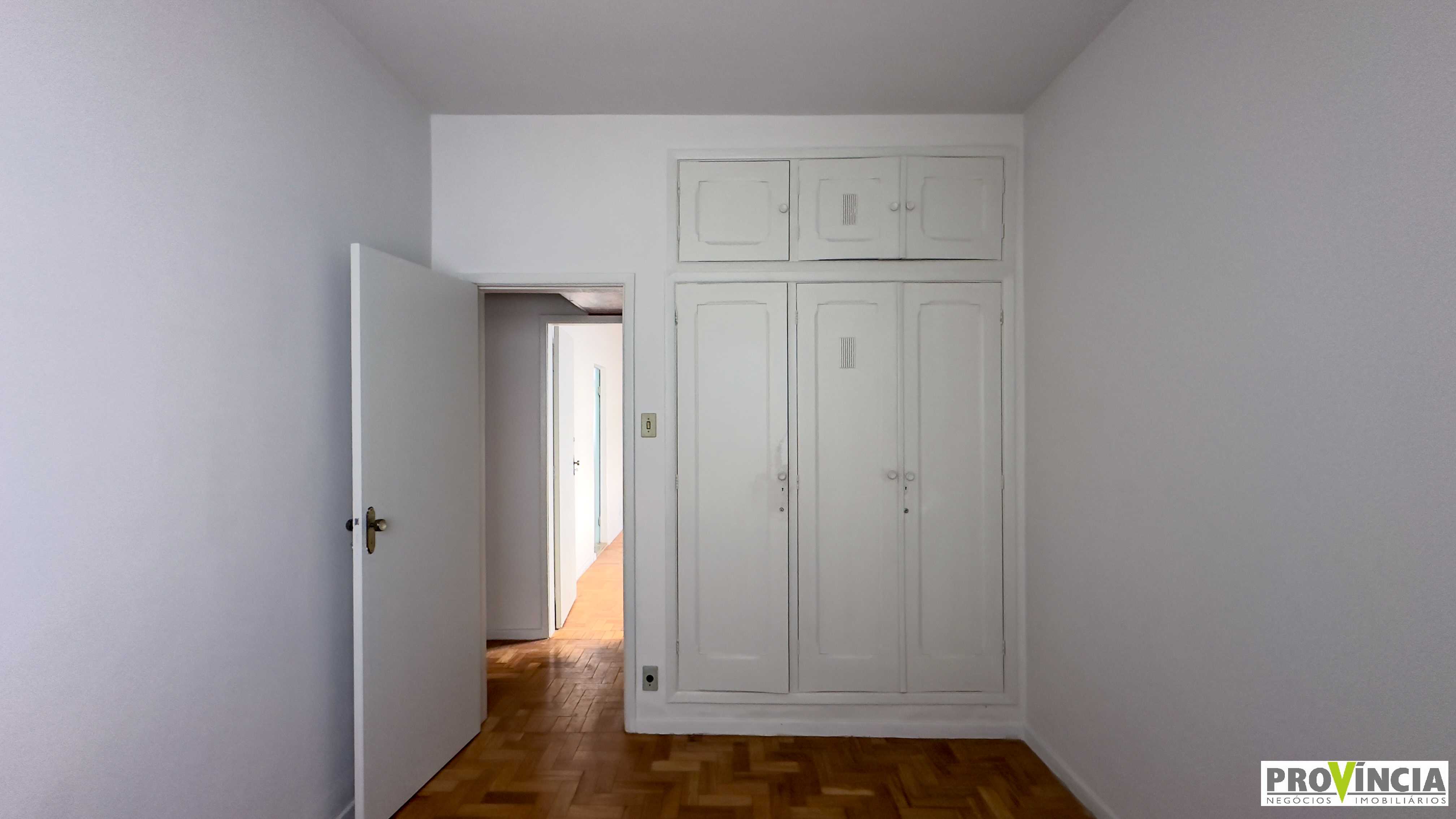 Apartamento à venda com 3 quartos, 100m² - Foto 3