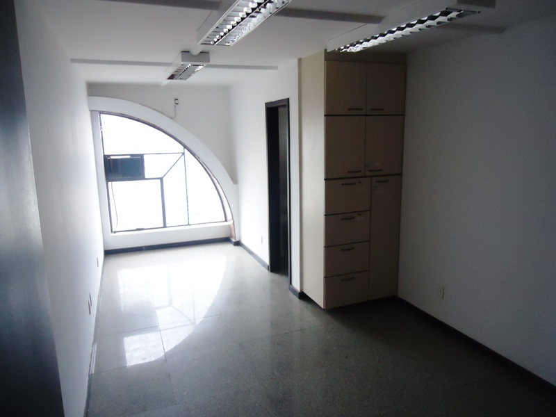 Loja-Salão à venda com 1 quarto, 340m² - Foto 6