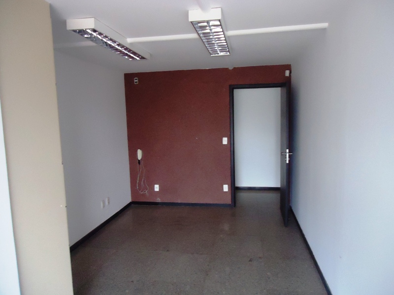 Loja-Salão à venda com 1 quarto, 340m² - Foto 2