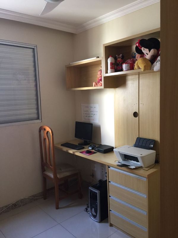 Apartamento à venda com 3 quartos, 180m² - Foto 7