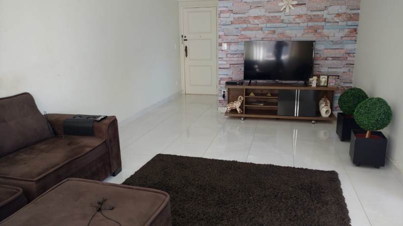 Apartamento à venda com 4 quartos, 171m² - Foto 1