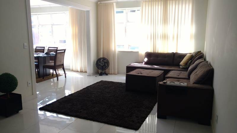 Apartamento à venda com 4 quartos, 171m² - Foto 2