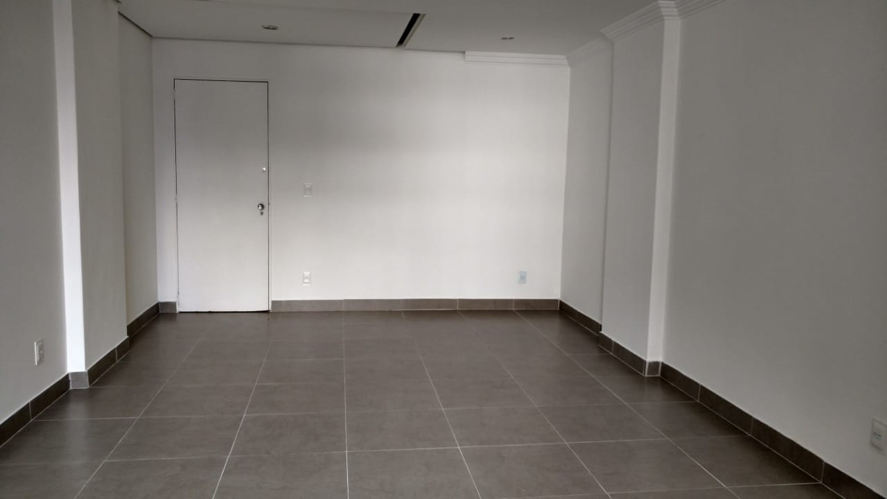 Conjunto Comercial-Sala à venda com 1 quarto, 39m² - Foto 1