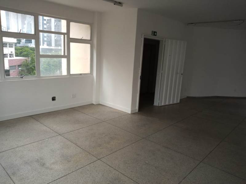 Conjunto Comercial-Sala à venda com 1 quarto, 196m² - Foto 7