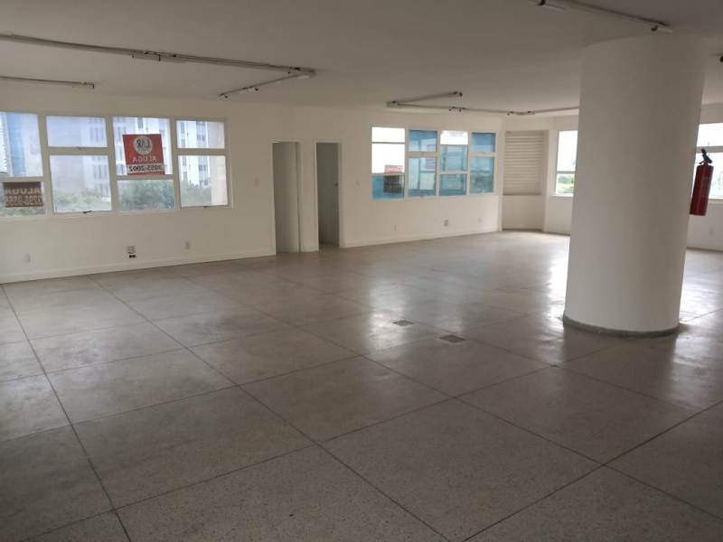 Conjunto Comercial-Sala à venda com 1 quarto, 196m² - Foto 5