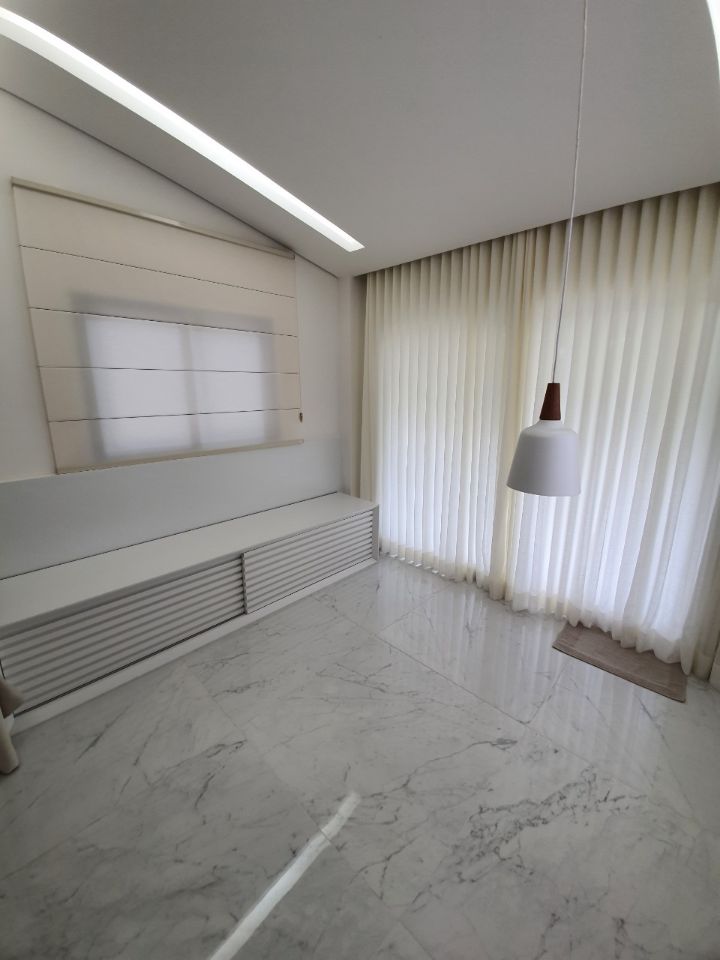 Casa à venda com 4 quartos, 345m² - Foto 6