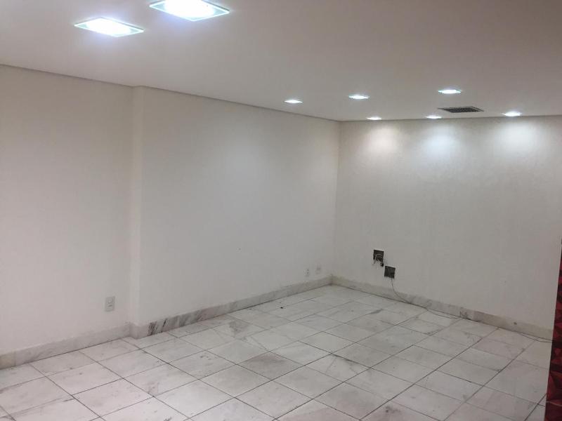 Conjunto Comercial-Sala à venda com 4 quartos, 74m² - Foto 8