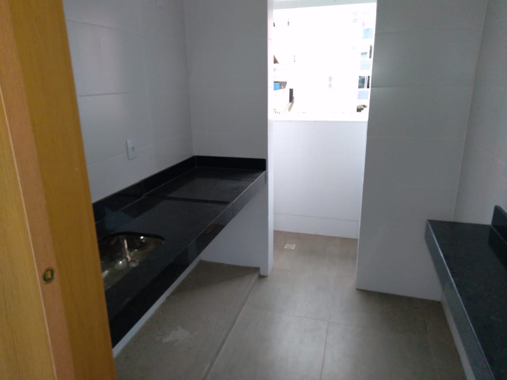 Apartamento à venda com 2 quartos, 65m² - Foto 7