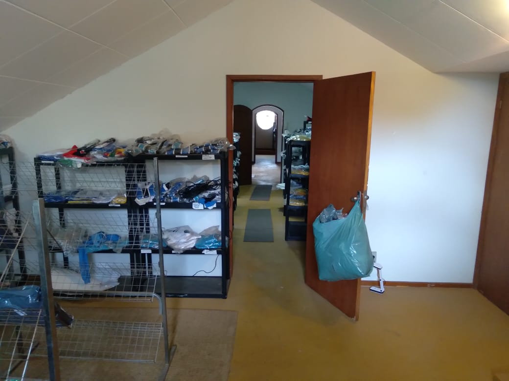 Casa à venda com 5 quartos, 336m² - Foto 14