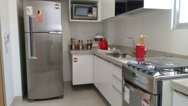 Apartamento à venda com 3 quartos, 77m² - Foto 1