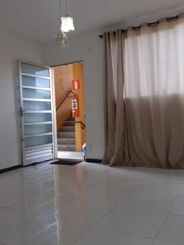 Apartamento à venda com 2 quartos, 70m² - Foto 11