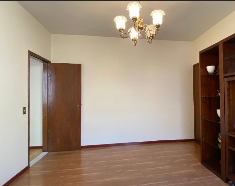 Apartamento à venda com 3 quartos, 159m² - Foto 1