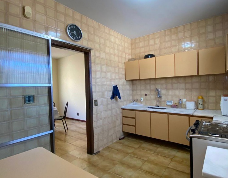 Apartamento à venda com 3 quartos, 159m² - Foto 15