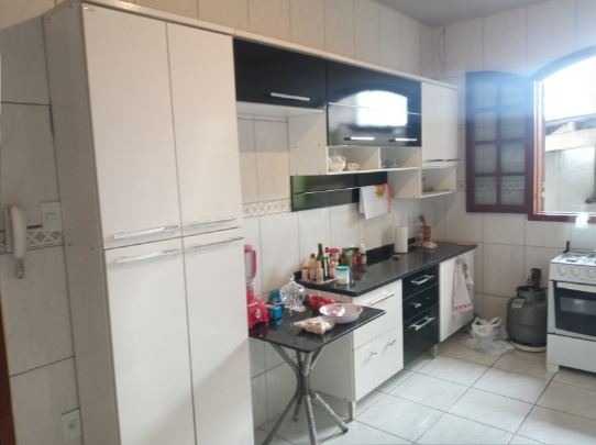 Casa à venda com 3 quartos, 360m² - Foto 8