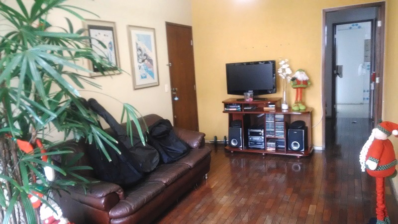 Apartamento à venda com 3 quartos, 145m² - Foto 1