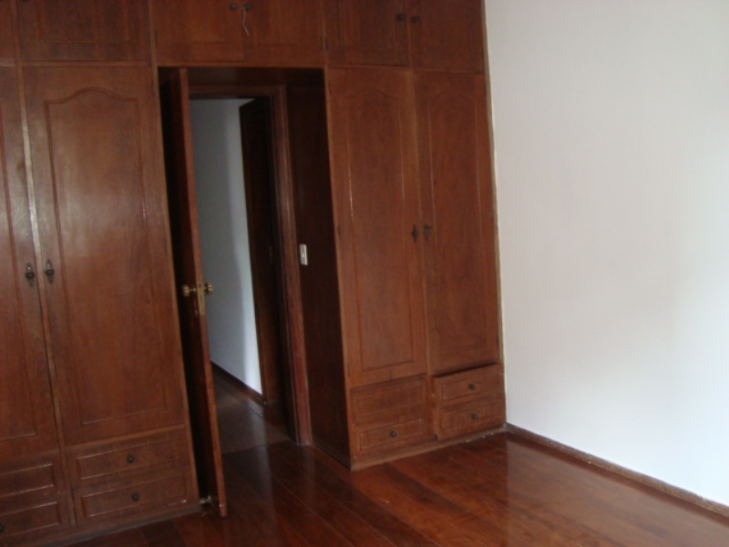 Apartamento à venda com 3 quartos, 220m² - Foto 8