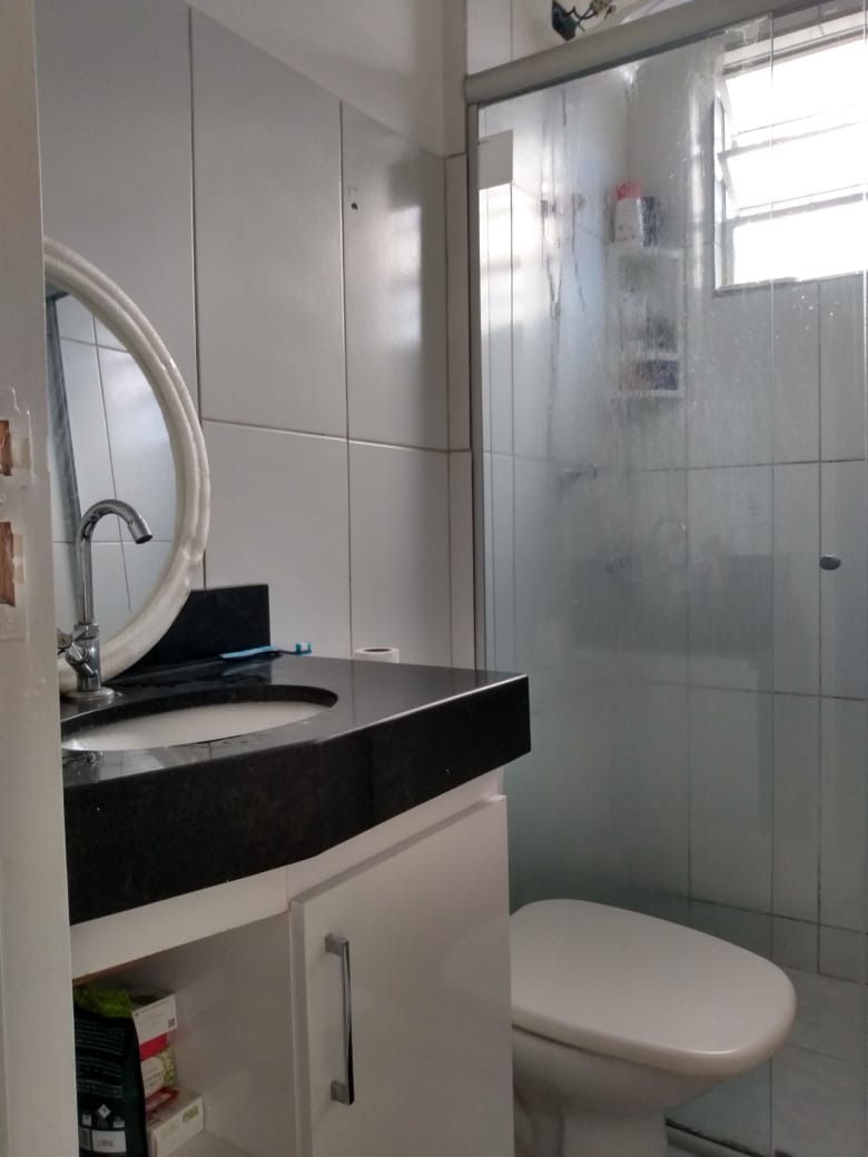 Apartamento à venda com 2 quartos, 68m² - Foto 3