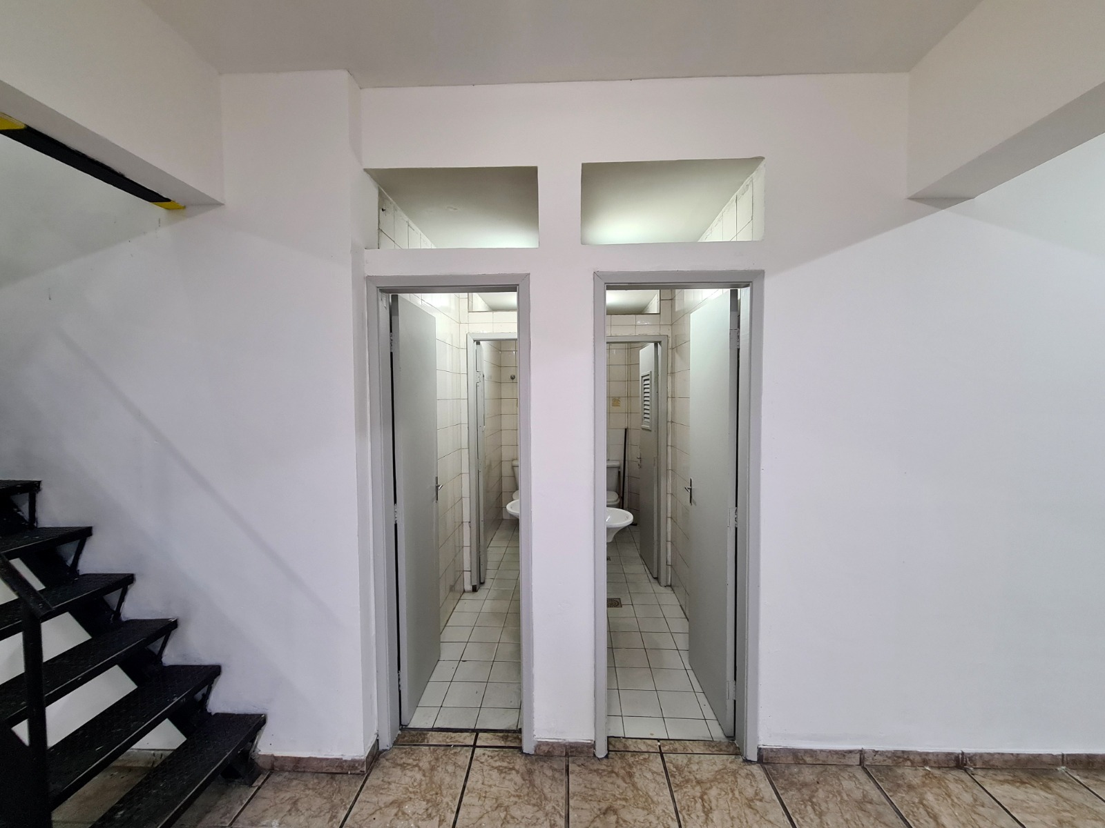 Loja-Salão para alugar com 1 quarto, 380m² - Foto 11