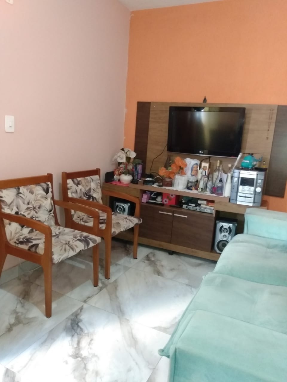 Apartamento à venda com 2 quartos, 64m² - Foto 1