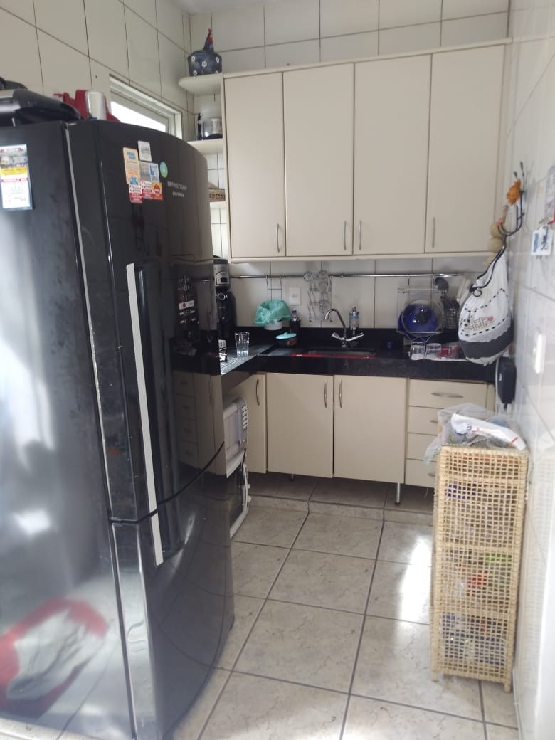 Apartamento à venda com 3 quartos, 90m² - Foto 17