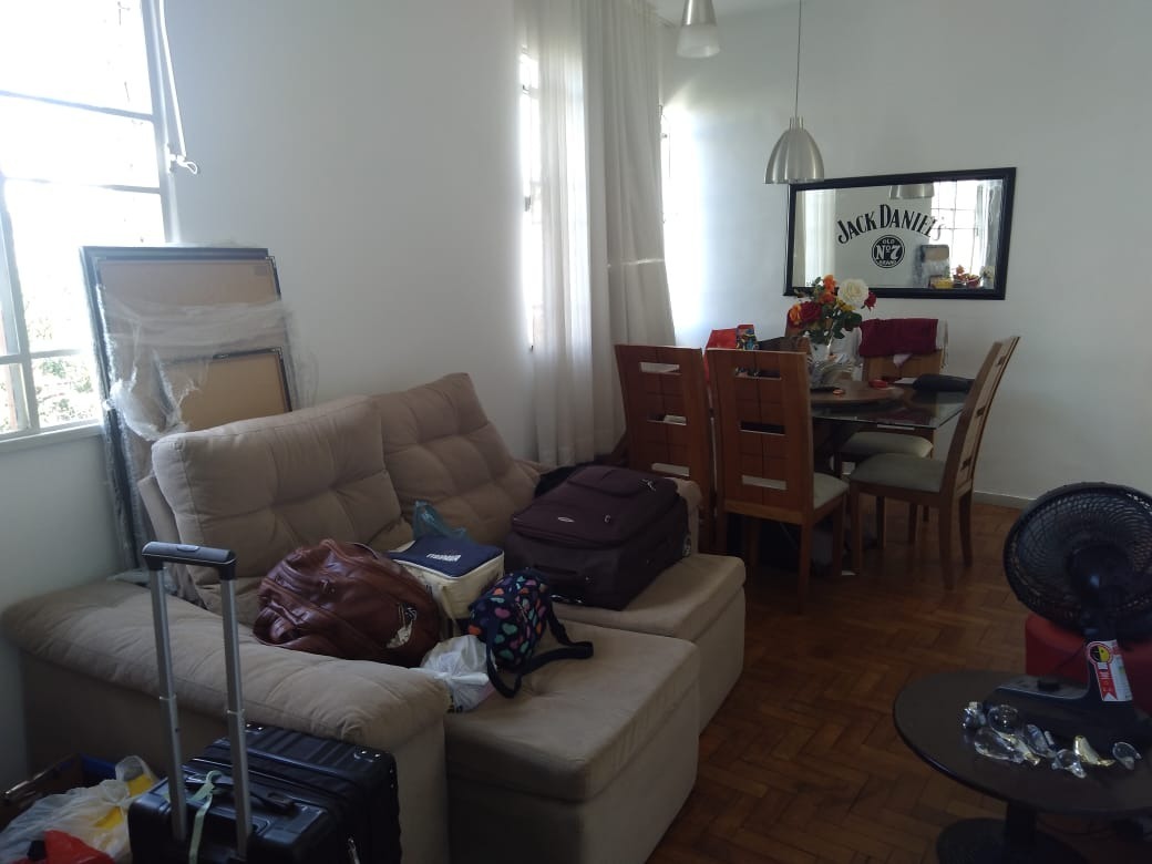 Apartamento à venda com 3 quartos, 90m² - Foto 3