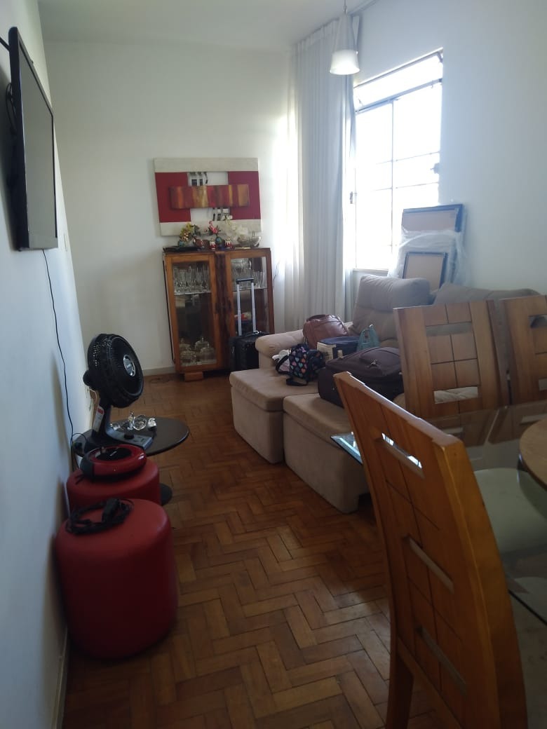 Apartamento à venda com 3 quartos, 90m² - Foto 5