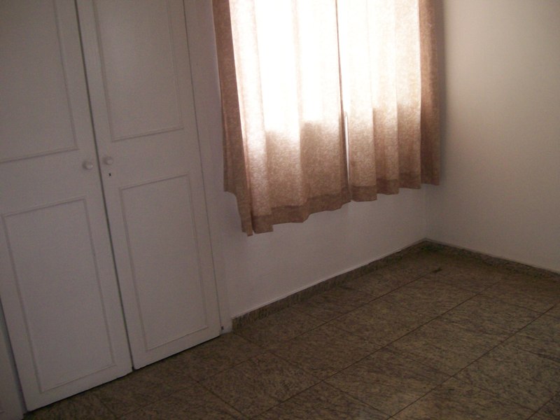 Apartamento à venda com 3 quartos, 80m² - Foto 1