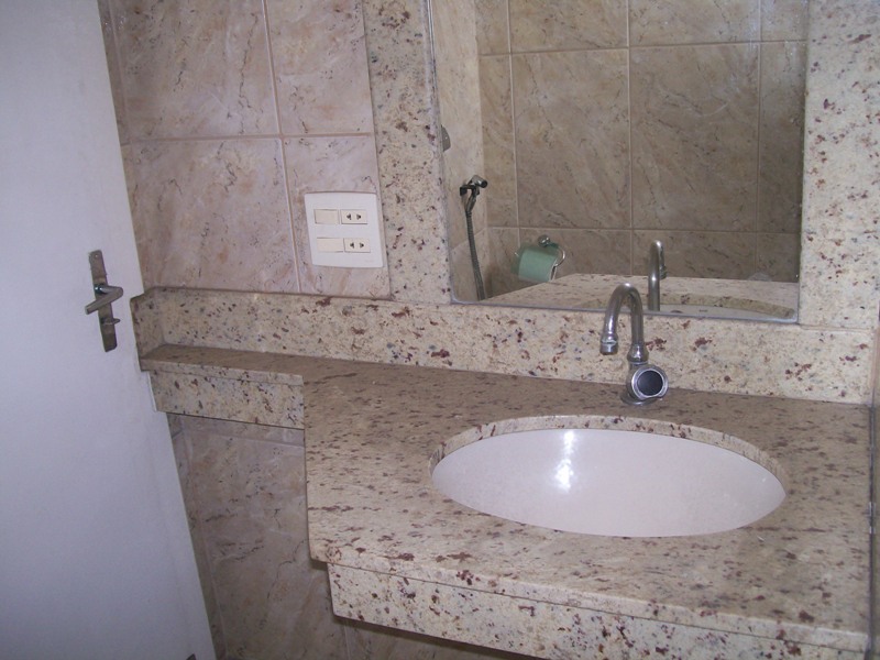 Apartamento à venda com 3 quartos, 80m² - Foto 5