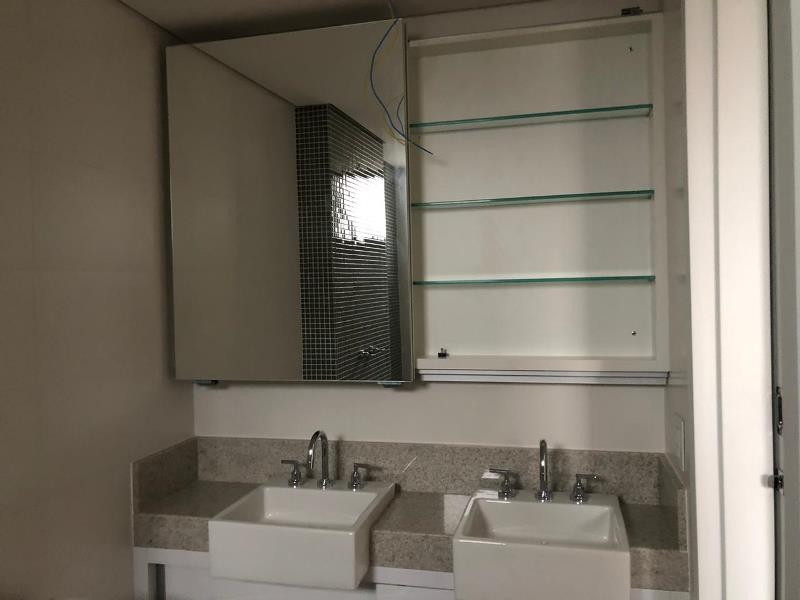 Apartamento à venda com 4 quartos, 287m² - Foto 10