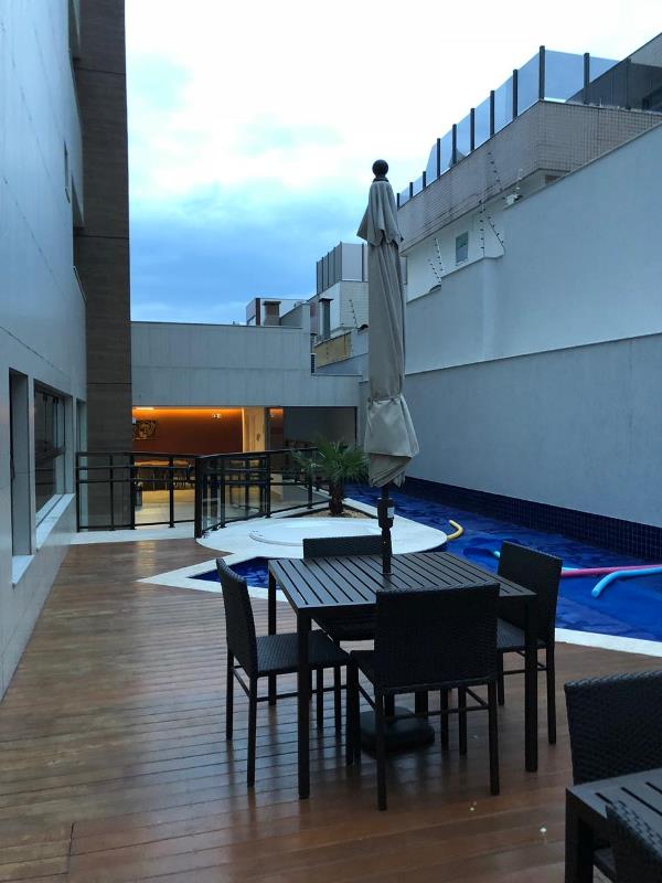 Apartamento à venda com 4 quartos, 287m² - Foto 16