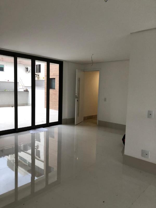 Apartamento à venda com 4 quartos, 287m² - Foto 2